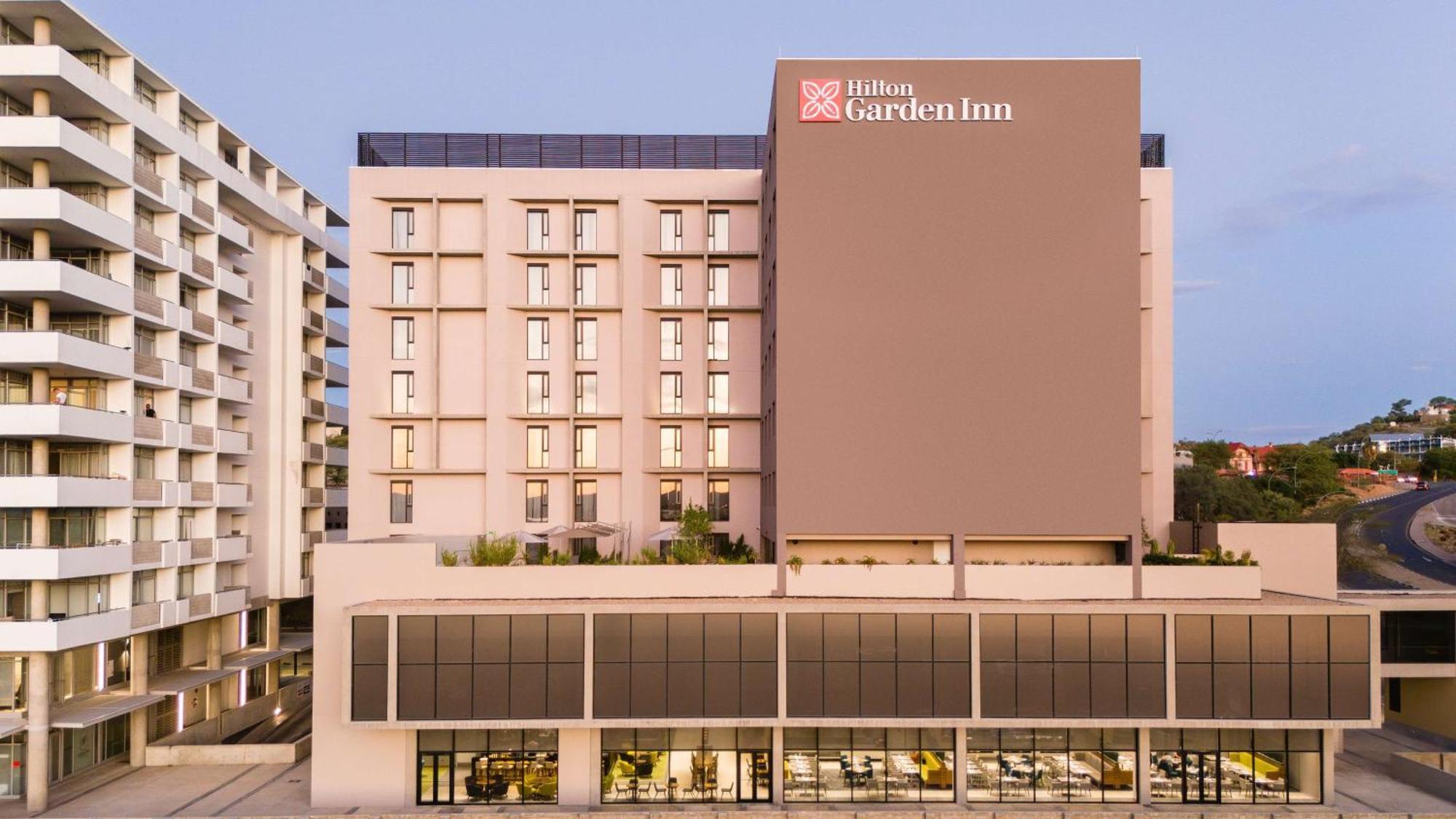 Hilton Garden Inn Windhoek Exterior photo